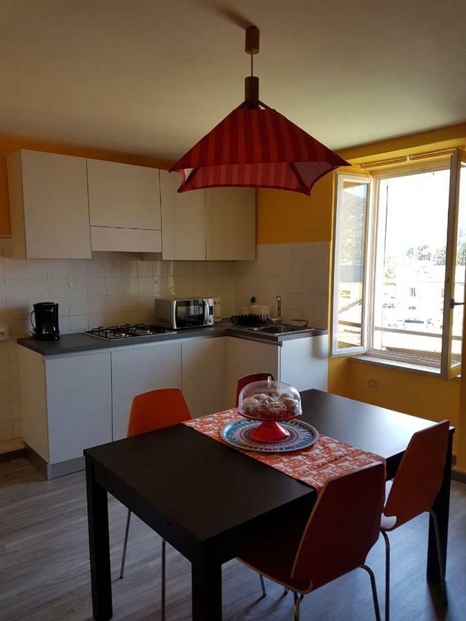 Casa Muffin Apartment กันโนบีโอ ภายนอก รูปภาพ